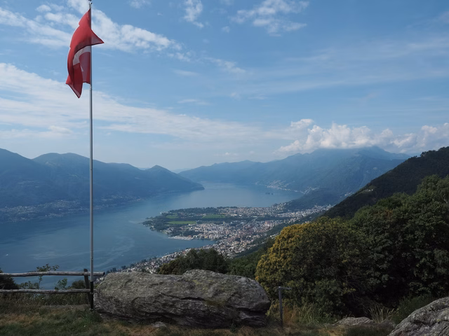 Cryptocurrency in Switzerland: FINMA Licences &amp; Banking